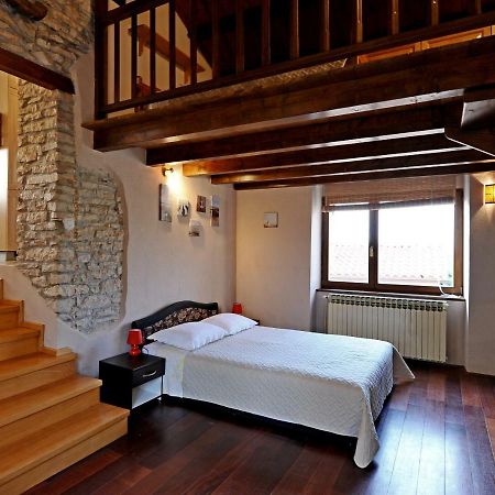 Apartment Paola Rakalj Luaran gambar