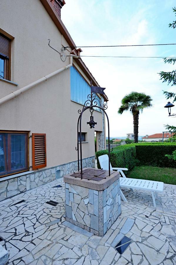 Apartment Paola Rakalj Luaran gambar