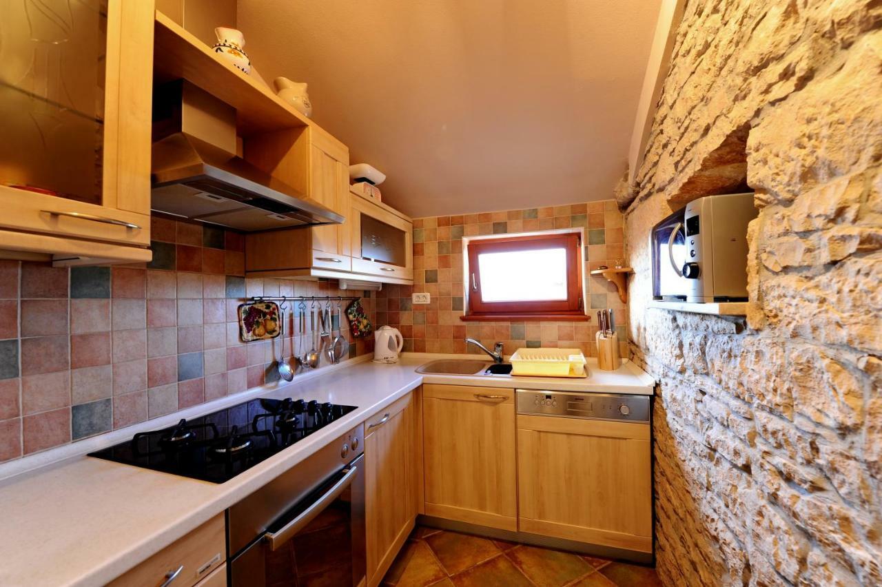 Apartment Paola Rakalj Luaran gambar
